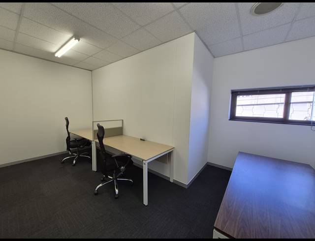 1,082M² OFFICE TO LET IN SANDTON CENTRAL